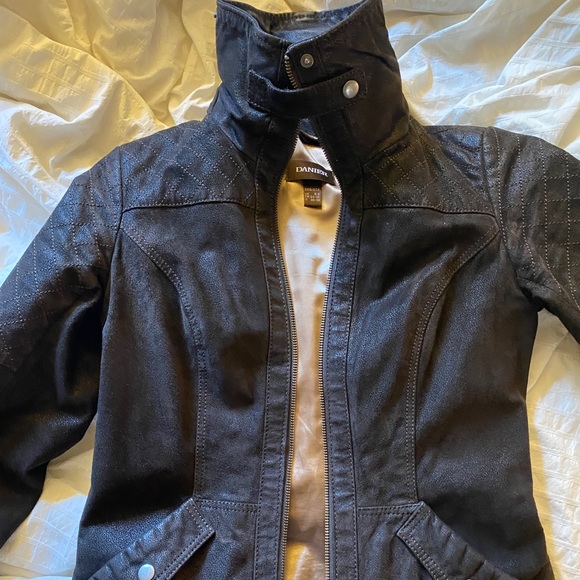 Danier full leather jacket 2XS in 3different style - Picture 7 of 10